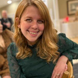 Meet your Posher, Dana